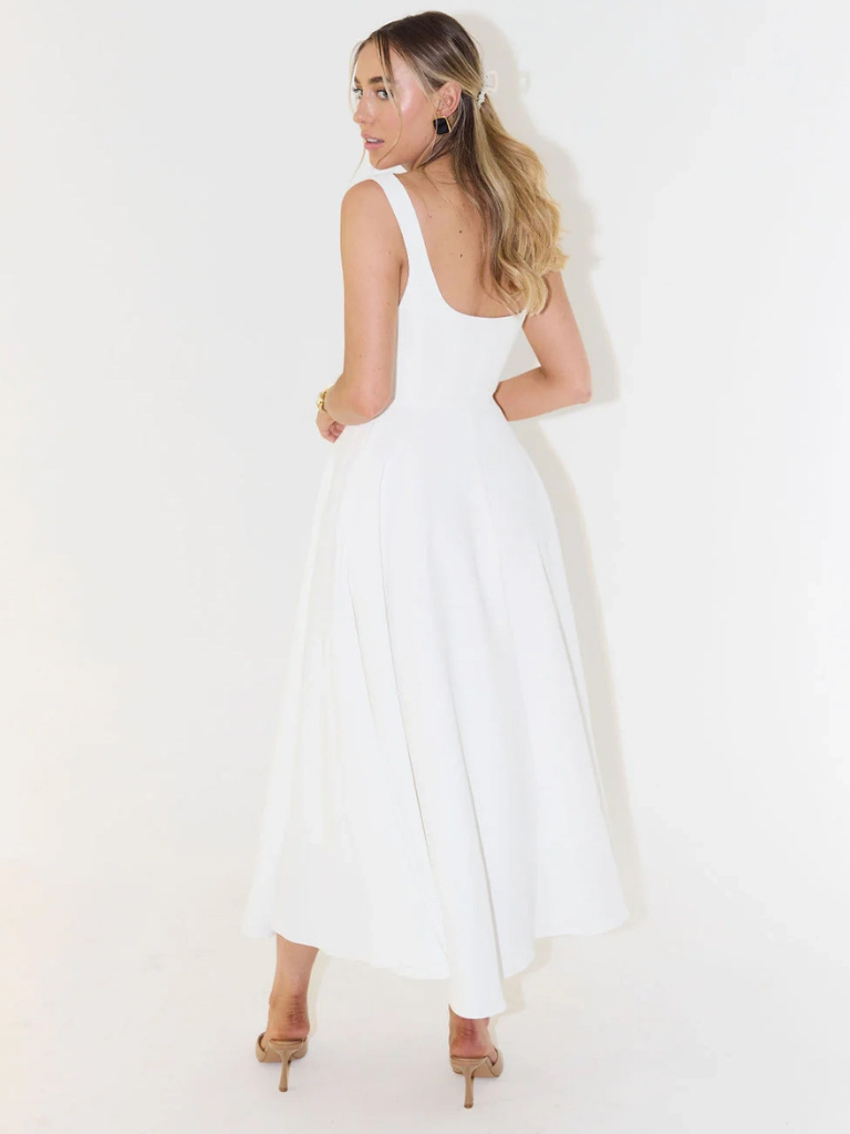 Grace | Abito midi fluido con scollo quadrato