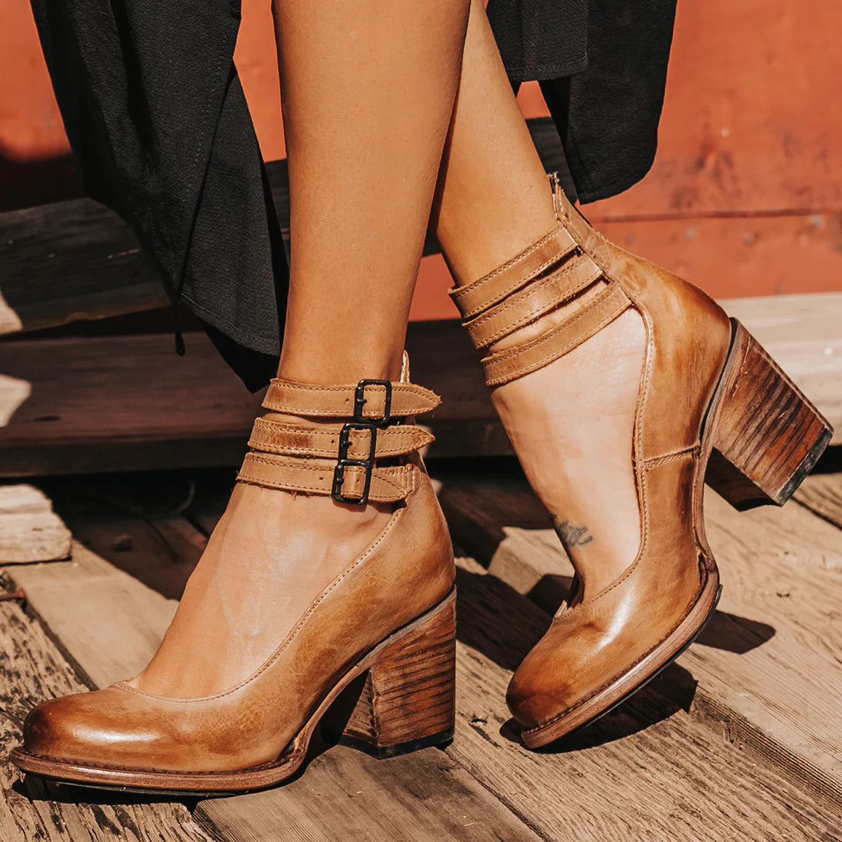 MARCO & BIANCA MILANO | CLARA TACCHI CLASSICI VINTAGE DONNA