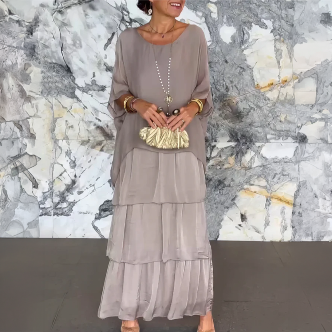 MARCO & BIANCA MILANO | LARA ABITO LUNGO ELEGANTE E VAPOROSO